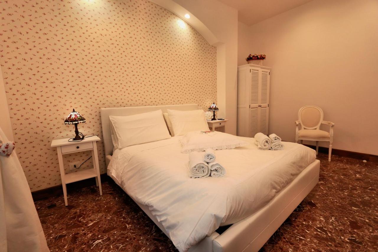 Bed and Breakfast Casa Nina Deluxe Salerno Exterior foto