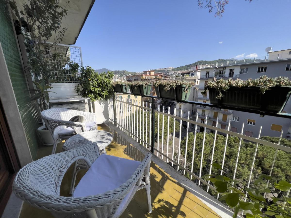Bed and Breakfast Casa Nina Deluxe Salerno Exterior foto