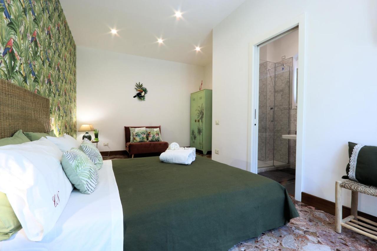Bed and Breakfast Casa Nina Deluxe Salerno Exterior foto